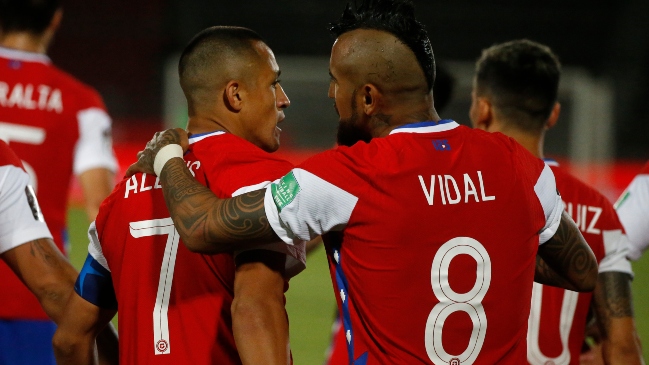 Alexis y Vidal fueron incluidos en el ranking de mejores futbolistas del siglo XXI