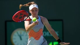 Indian Wells tendrá nueva campeona: Elena Rybakina eliminó a Iga Swiatek y pasó a la final