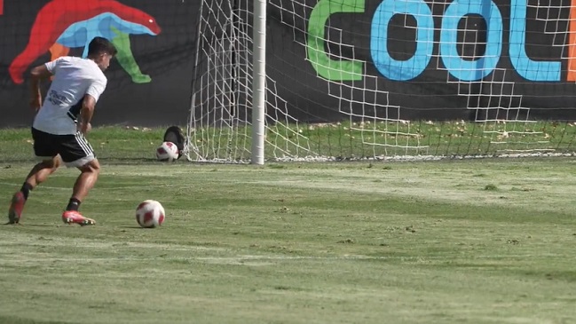 [VIDEO] Alexander Oroz fue figura con dos goles en triunfo amistoso de Colo Colo