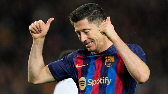 Robert Lewandowski: Espero jugar con Messi la próxima temporada