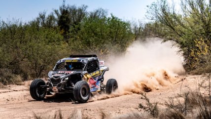"Chaleco" López acortó distancia y quedó quinto en el Sonora Rally de México