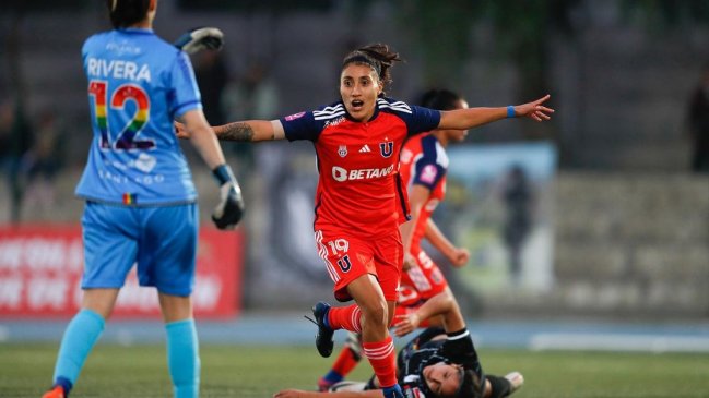 La U batió en la agonía a Santiago Morning y extendió su campaña perfecta en el Campeonato Femenino