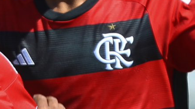 Flamengo multó y apartó del equipo a uno de sus jugadores en el día de su cumpleaños