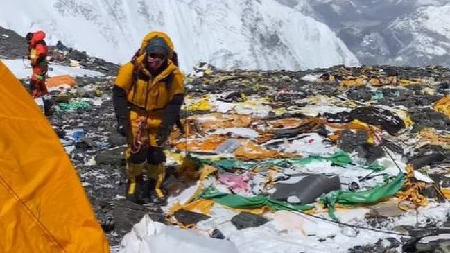 Video del Everest indigna por la basura que hay a más de ocho mil metros de altura