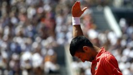 Djokovic barrió con Varillas y logró récord con 17 clasificaciones a cuartos en Roland Garros