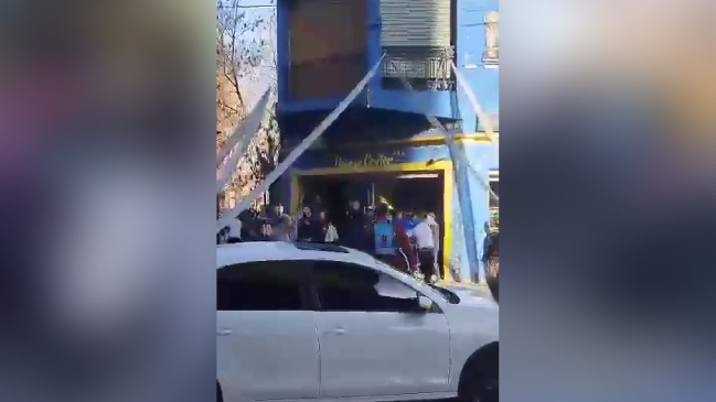 Barristas de Boca Juniors atacaron a hinchas de Colo Colo en las cercanías de La Bombonera