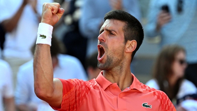 Novak Djokovic aceleró a tiempo para vencer a Khachanov y avanzar a semifinales en Roland Garros