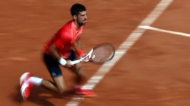 [VIDEO] Pura calidad: El gran punto que Djokovic le ganó a Alcaraz en Roland Garros