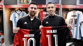 [Videos] El apoteósico recibimiento y "Feliz cumpleaños" para Messi en la despedida de Maxi Rodríguez