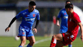Leandro Fernández volvió a las canchas en derrota de U. de Chile ante Curicó Unido