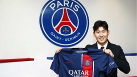 PSG anunció el fichaje del surcoreano Kang-in Lee
