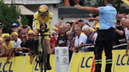 Jonas Vingegaard fue un rayo en la contrarreloj y sigue líder en el Tour