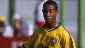 Ronaldinho destacó su primer título en la selección brasileña y lo dedicó a su madre