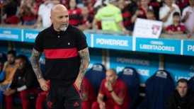 Aseguran que el plantel de Flamengo quiere la salida de Sampaoli por agresión de su PF a Pedro