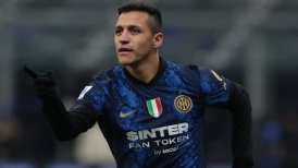Alexis Sánchez llegó a Milán para sellar su vuelta a Inter