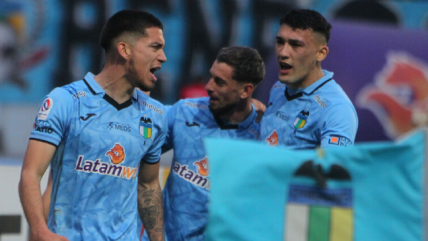 O'Higgins luchó con un expulsado y asestó una remontada a Audax Italiano