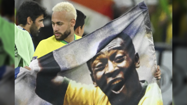 Redes sociales de Pelé felicitaron a Neymar por ser goleador histórico de Brasil