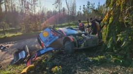 Esapekka Lappi protagonizó duro volcamiento en accidentado inicio del WRC Chile