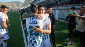 Santiago Wanderers derribó a Temuco y dejó al rojo vivo la definición del Ascenso para la última fecha