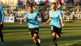 Deportes Iquique remontó a Santa Cruz y sigue soñando con el título de la Primera B