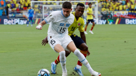 Uruguay rescató valioso punto desde Barranquilla al igualar sobre la hora ante Colombia