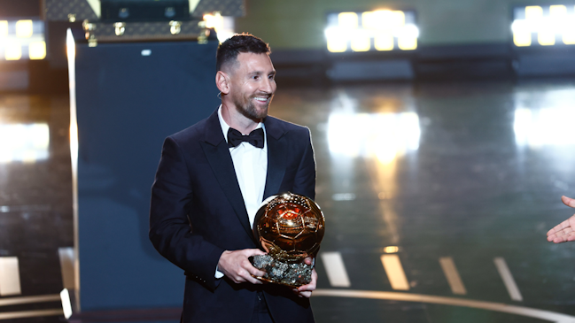 Lionel Messi recibió el octavo Balón de Oro de su carrera