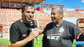 "¿Le digo entrenador o papá? Gustavo Huerta fue entrevistado por su hijo en El Salvador