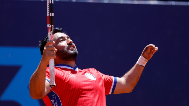 Francisco Cayulef reaccionó a tiempo y luchará por el oro en el tenis en silla de ruedas