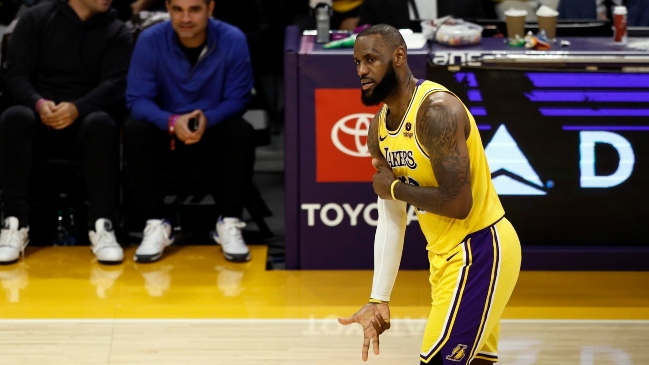 Los Lakers ante los Suns: Quedaron listas las parejas de la naciente Copa de la NBA
