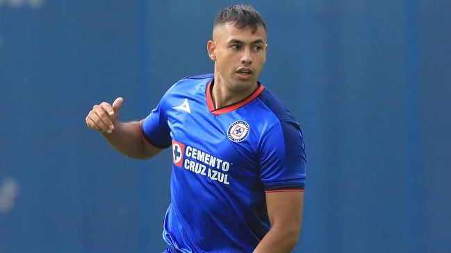 En México aseguraron que Iván Morales quedó libre tras rescindir su contrato con Cruz Azul