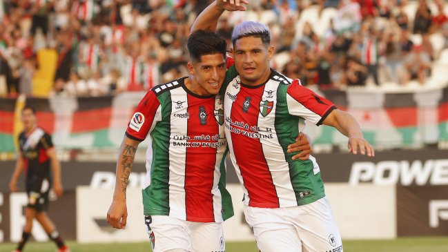 Palestino goleó a Curicó Unido y aseguró su cupo en la Copa Sudamericana