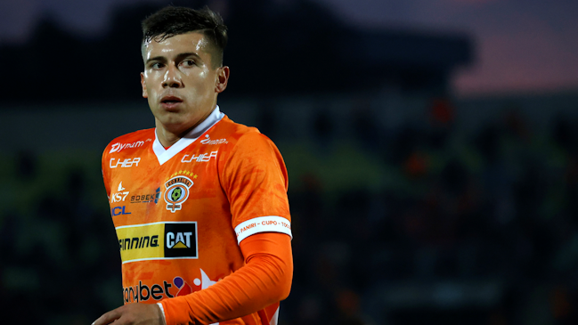 Felipe Villagrán se despidió de Cobreloa: "Viví la alegría más grande que me ha dado el fútbol"