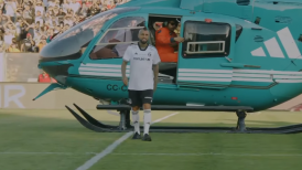 ¡En helicóptero! Así fue la llegada del "Rey" Arturo Vidal al Estadio Monumental