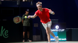 Nicolás Jarry sufrió dolorosa derrota ante el joven peruano Ignacio Busé en la Copa Davis