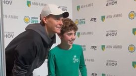 Lindo gesto: Jannik Sinner compartió con un niño chileno en el ATP de Rotterdam