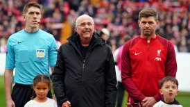 Sven-Göran Eriksson cumplió su sueño de dirigir a Liverpool en partido benéfico