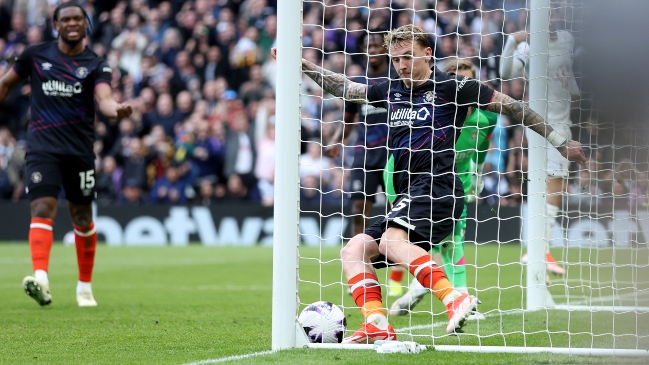 Increíble: Tottenham vio ahogado un grito de gol por milimétrica intervención de la tecnología