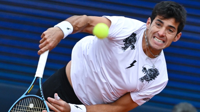 Cristian Garin dio un batacazo al eliminar al quinto del mundo Alexander Zverev en su casa