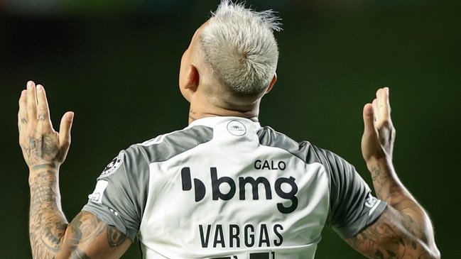 Eduardo Vargas se vistió de goleador ante el próximo rival de Colo Colo en la Libertadores