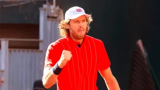 ¿Quién transmite Nicolás Jarry vs Dominic Stricker? Horario, canal, cómo ver EN VIVO y GRATIS por el Challenger 75 de Madrid 2026