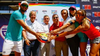 El Team Chile de Vóleibol Playa va por la gloria sudamericana en Peñalolén