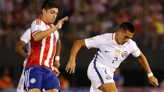 El gol de Vidal no bastó para evitar la derrota de la Roja en su última visita a Paraguay en Asunción