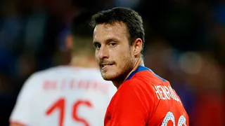 Henríquez: Se está armando un buen grupo en la Roja, debemos conocer al nuevo entrenador