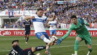 Universidad Católica quiere afirmar su liderato y anular la amenaza de U. de Chile en el clásico estudiantil