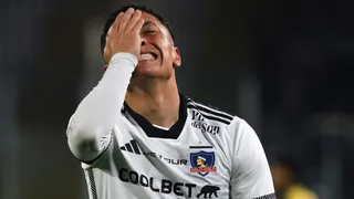 Por qué Zavala pateó así el penal en Uruguay: La lesión que hoy complica a Colo Colo