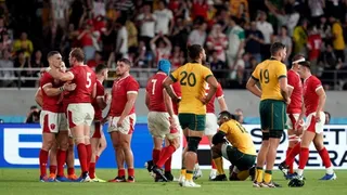 Gales se impuso ante Australia en sufrido duelo de favoritos en el Mundial de Rugby