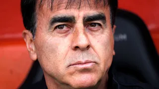 Quinteros se quejó por la cancha del Santa Laura: No se puede jugar ahí, es lamentable