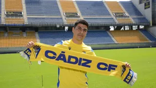 Tomás Alarcón: Siento que me falta mucho para que me comparen con Gary Medel