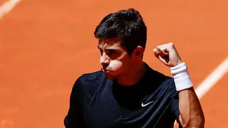 Cristian Garin se apuntó dramático triunfo y avanzó a semifinales en Iasi