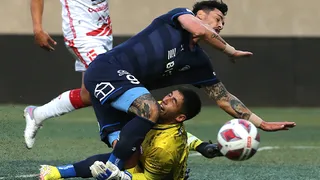 Nelson Espinoza sufrió doble fractura en el rostro por su choque con Zampedri